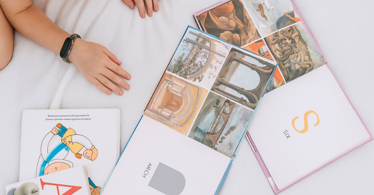 how to find illustrators